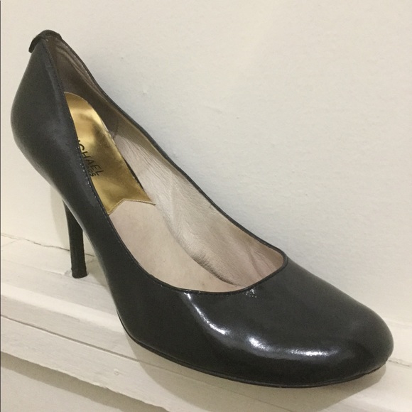 Michael Kors Leather Shoes BUY TODAY ONLY❤️ - Picture 4 of 8